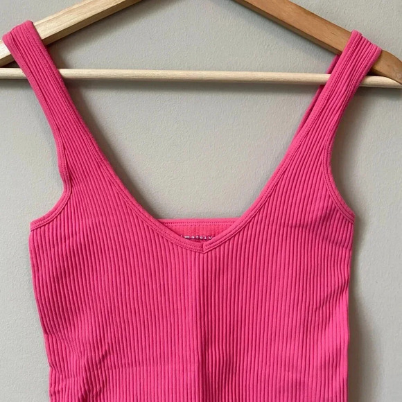 NWOT Intimately Free People Women's Size M/L Sleeveless Ribbed Bodysuit Hot Pink - Picture 6 of 14